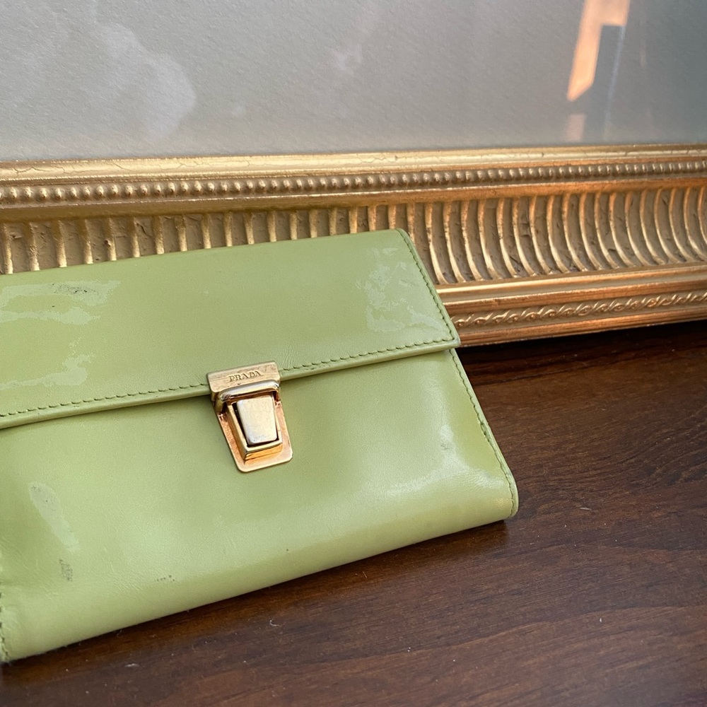 Green Wallet